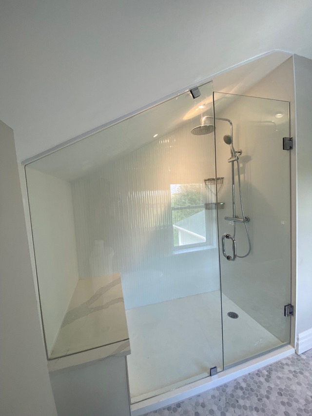 SHOWER GLASS DOORS ENCLOSURES OFFICE ENTRANCES GLASS RAILING ETC in Bathwares in Mississauga / Peel Region - Image 3