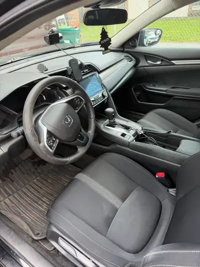 Pristine Honda Civic LX – 2.0 Safety Certified & Accident-Free Selling my well-maintained Honda Civi...