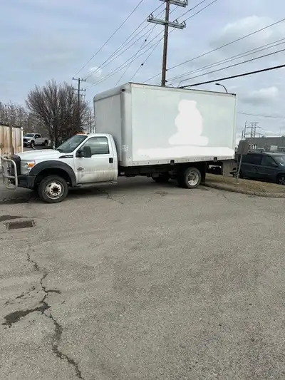 2013 Ford F 550 Delivery Truck With Power tailgate