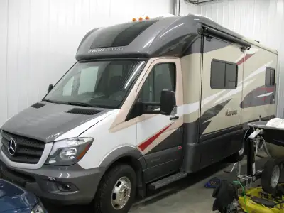 2018 Itasca Navion 24G motorhome. Mercedes chassis, 3.0L diesel 6cyl. Has 2 slideouts, dinette and b...