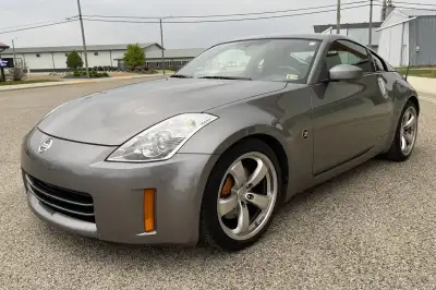 Looking to buy a 350Z anywhere in AB, BC or SK. Must be a coupe. Must be a manual. Must be LHD. Pref...