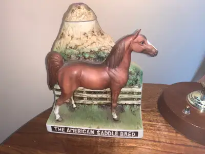 1978 The American Saddle bred Horse Porcelain Whiskey Empty Decanter This is a beautiful rare 1978 A...
