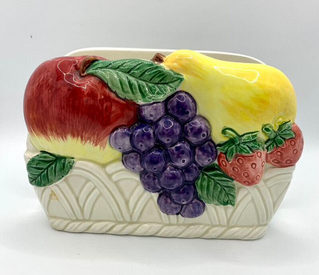 Otagiri Japan Napkin Holder White Fruit Basket & Various Fruit in Kitchen & Dining Wares in Corner Brook