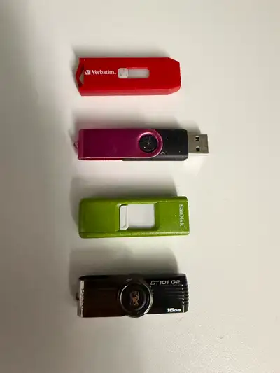 4 USB Flash Drives (6GB, 8GB, 16GB, 16GB) – Cheap Bundle, View more