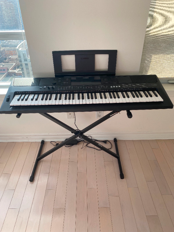 Brand New Yamaha EW410 Digital Keyboard with FREE stand included for sale  
