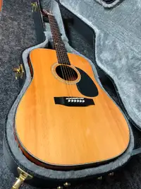 VINTAGE EARLY 80S SIGMA/MARTIN ACOUSTIC WITH NEW CASE
