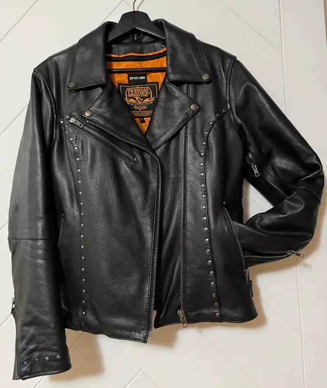 Milwaukee Motorcycle Leather Jacket Women Size S in Men's in City of Toronto - Image 2