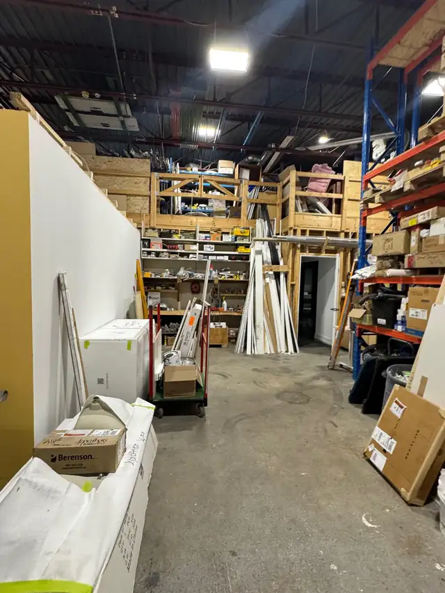 Small Warehouse / Office Available - Sublease! in Commercial & Office Space for Rent in Ottawa - Image 5