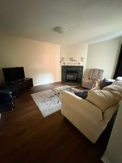 3 Rooms Available for Students in Pickering – $1,000/$1100 month (All-Inclusive & Cleaning Included)...