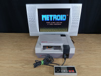 Nintendo NES Avec Jeux Metroid Et 1 Manette