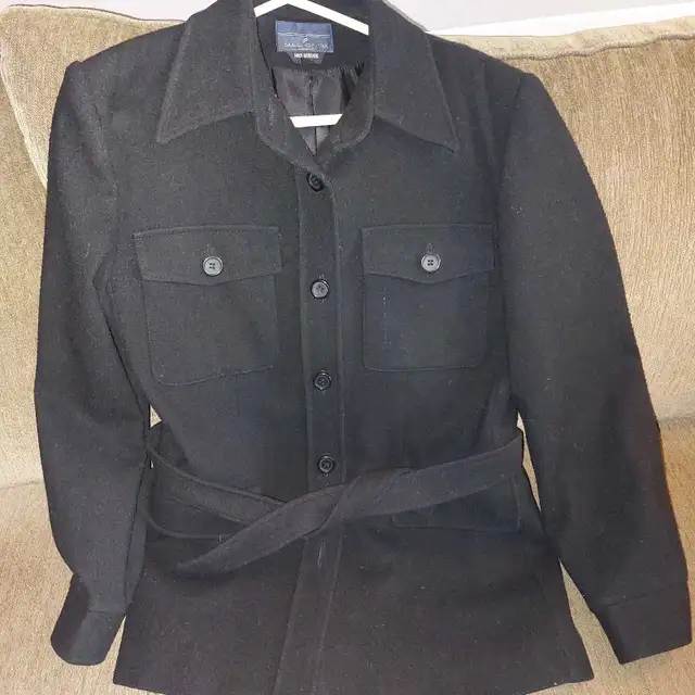 Womans Fall Jacket in Women's - Tops & Outerwear in City of Toronto - Image 2