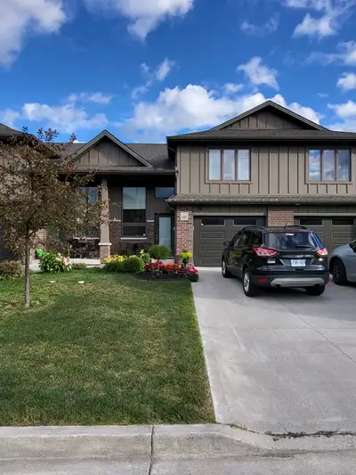 Beautiful townhouse near battery plant next star.