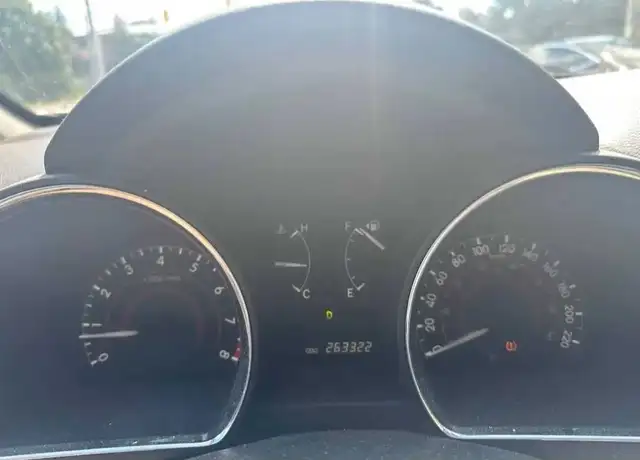 2013 highlander base model 566985192700661767