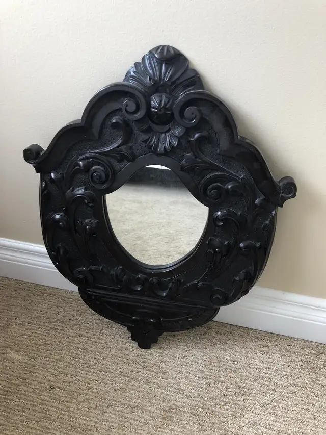 ANTIQUE MIRROR in Arts & Collectibles in Edmonton - Image 3