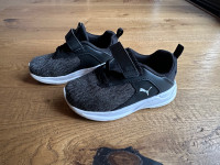 Puma Toddler Running Shoes Size 7 