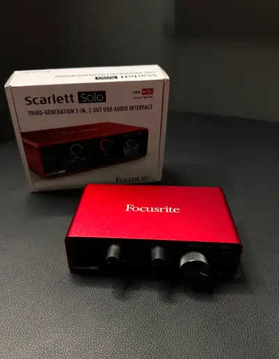 Selling Focusrite Scarlett Solo Audio Interface (3rd Generation), View more