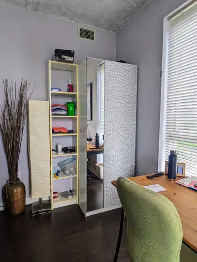 I am looking for a quiet clean non-smoker to take a room in a downtown condo. You will be sharing th...