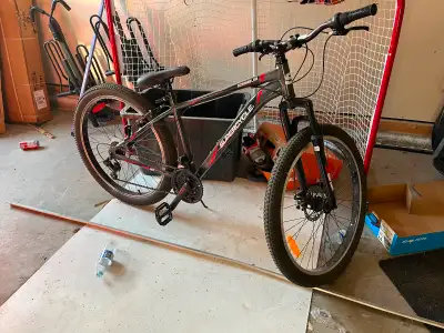 Adult Super Scrambler Bicycles Only ridden a couple of times. Like new. 27.5”. Tires Rosewood area