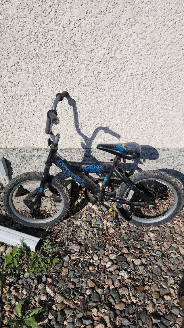 kids bike  in Kids in Winnipeg - Image 2
