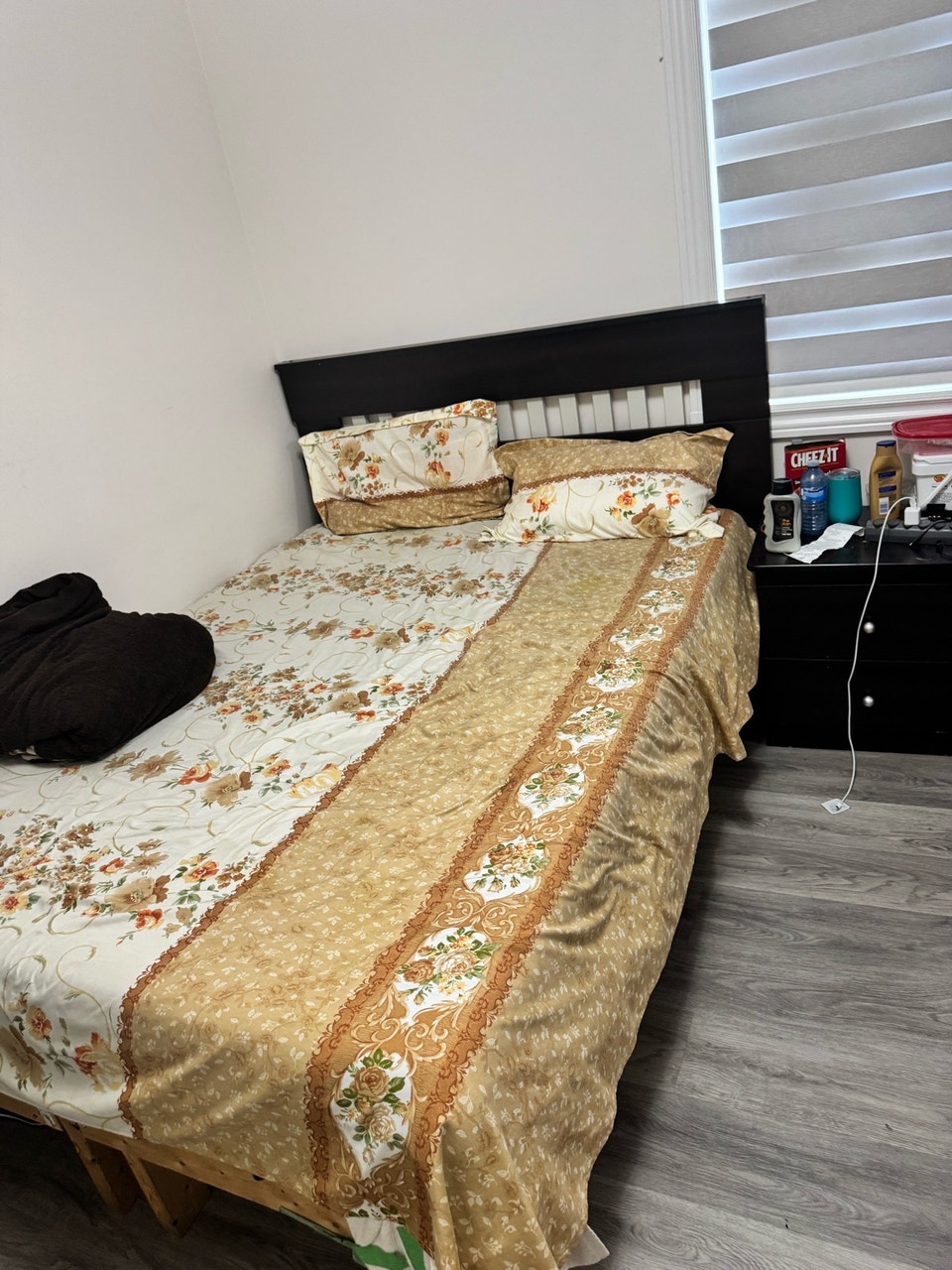 Room for rent 2
