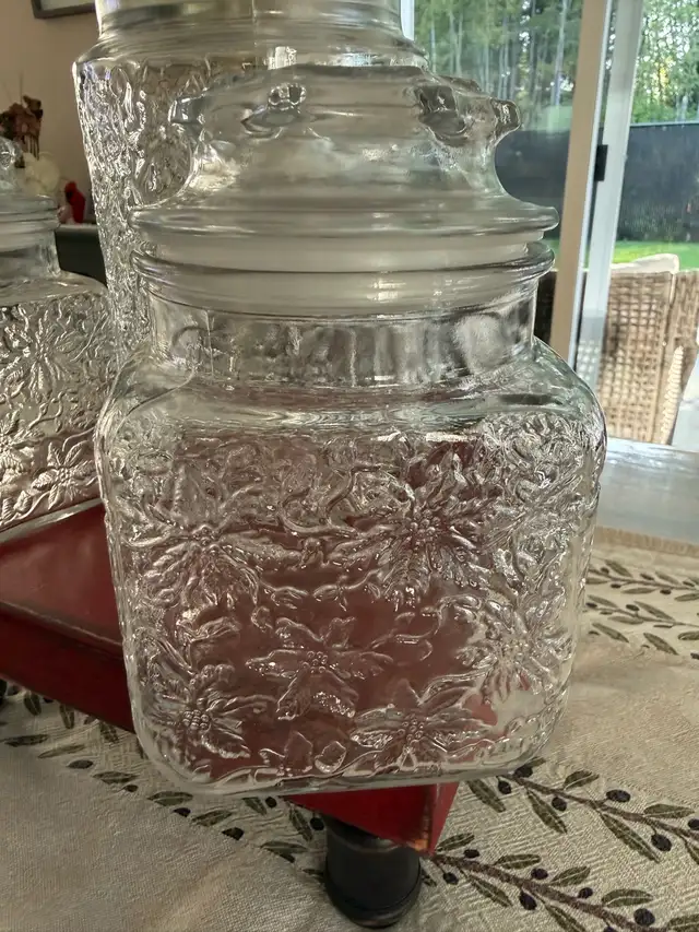 Princess House Glass Canister Set in Kitchen & Dining Wares in Terrace - Image 4