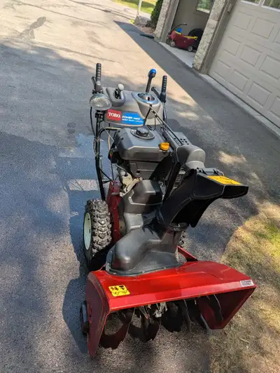Toro 1028 Heavyduty Snowblower , View more