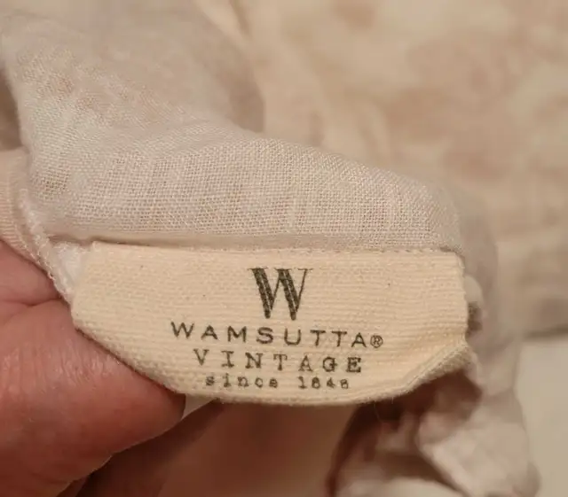 LINEN Duvet Cover - Queen Duvet Cover in Bedding in Ottawa - Image 7