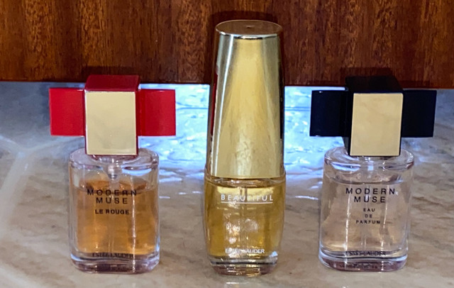 Estee Lauder Perfume Lot  in Other in St. Catharines