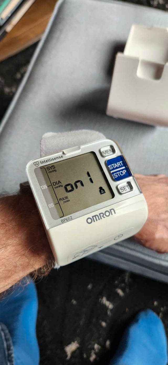 Omron wrist blood preasure monitor in Health & Special Needs in North Bay