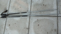2 bâtons de ski ou randonneur noir et gris 54 pouces (111021)