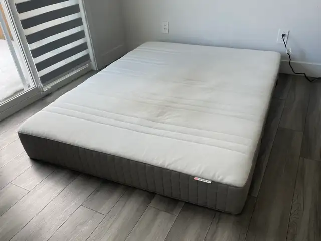 Queen Size Mattress in Beds & Mattresses in Edmonton - Image 11
