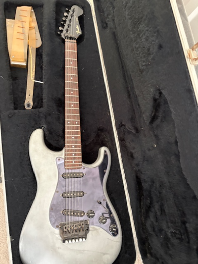 Fender Stratocaster 1980s, View more