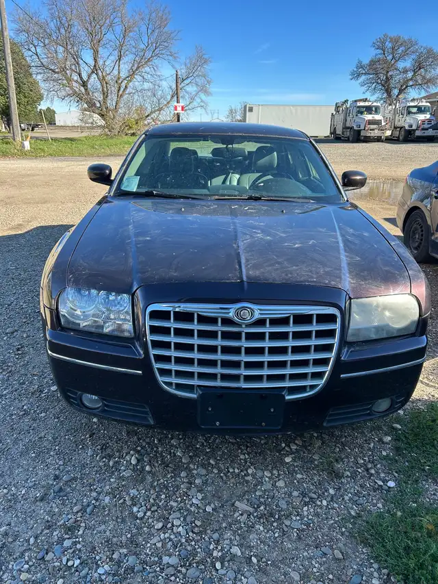 2005 Chrysler 300600053734987550721