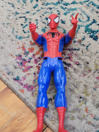 Spiderman articulé 12 pouces de hauteur