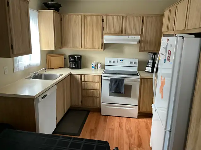 4.5 Repentigny, 2nd Floor, Spacious, Clean, Bright, Available November 1 or Earlier