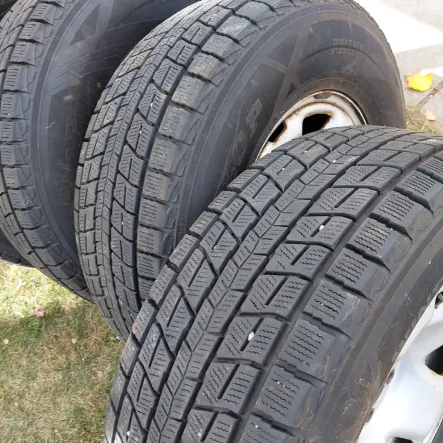 Winter Snow Tires, Toyota Tacoma 2018-2023 in Tires & Rims in Petawawa - Image 2