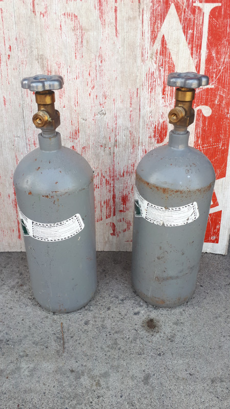 C02 TANKS  - USED but usable in Other in Markham / York Region - Image 2