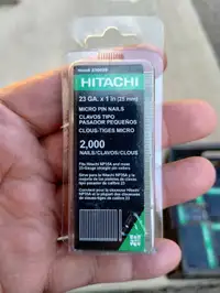 Hitachi 23002S 1-Inch x 23-Gauge Electro-Galvanized Headless Pin