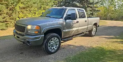 2007 gmc 2500hd Lbz duramax Fully loaded 516k no issues New front end New windshield New rims and ti...