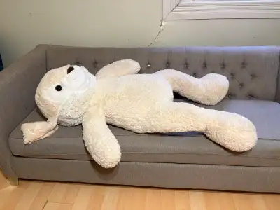 Giant stuffed bunny plush in excellent condition. Super soft, big size, and perfect for kids, gifts,...