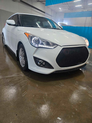 2013 Hyundai Veloster Turbo 