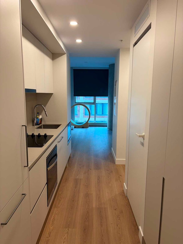 Downtown Square Phillips Condo — photo 1