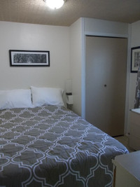 FURNISHED ROOM FOR RENT = $850.00/MONTH