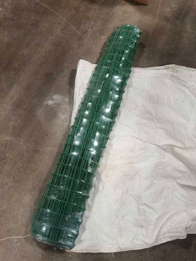 brand new pvc net long 160ft, width/ 5ft in Outdoor Tools & Storage in Calgary - Image 2