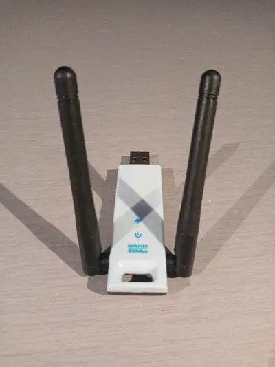 WiFi booster, amplificateur WiFi pour ordinateur.  Répéteur 300 , View more