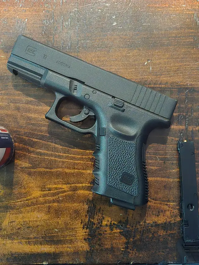 Glock 19 air pistol593258807233751043