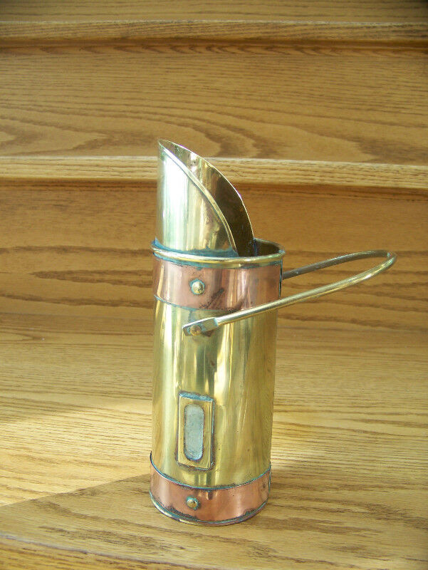 Brass and Copper Pencil or Match holder in Home Décor & Accents in Oakville / Halton Region