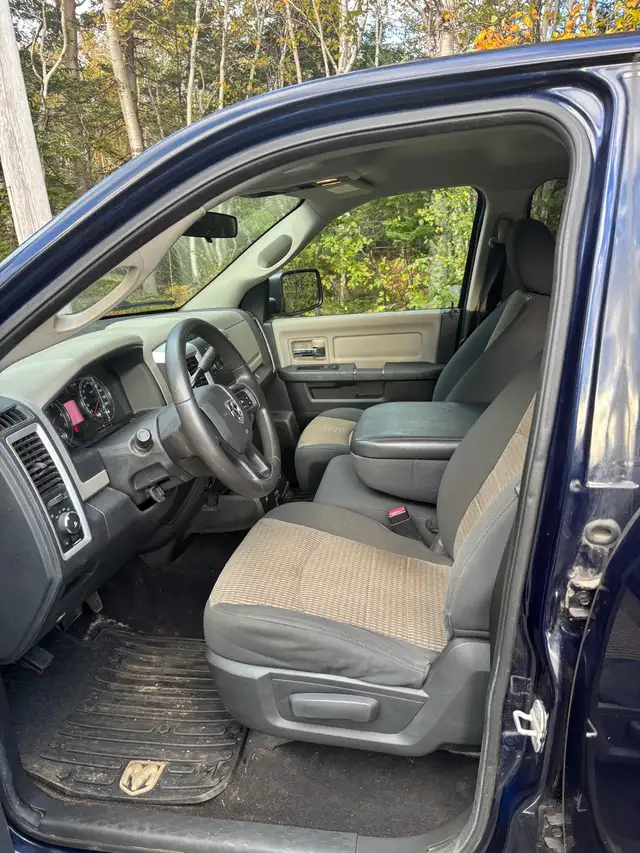 2012 Ram 1500 in Cars & Trucks in Cape Breton - Image 7