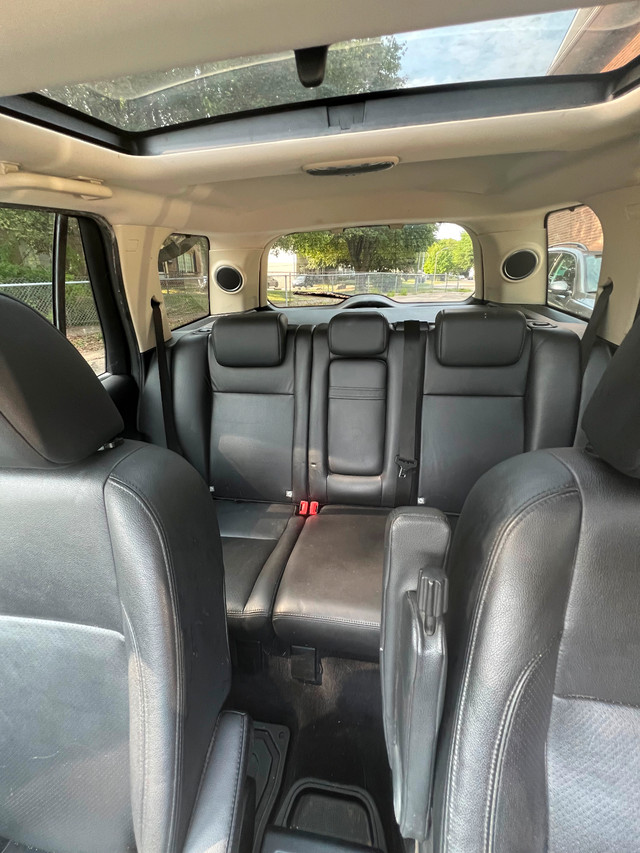 “Reduced price” this WEEK ONLY ..2010 Landrover LR2 in Cars & Trucks in Kitchener / Waterloo - Image 4