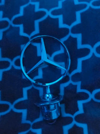 Mercedes benz logos